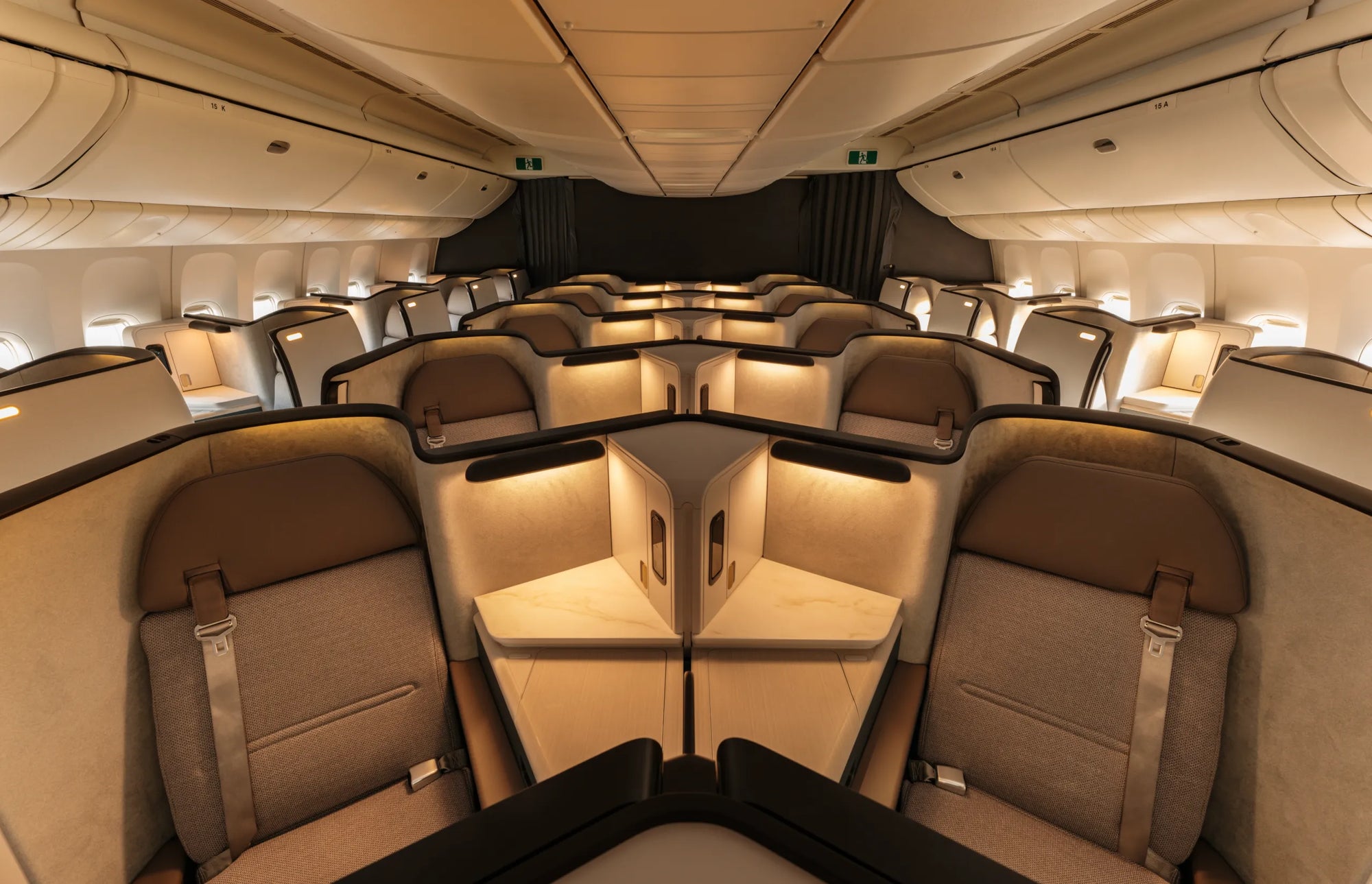 Discovering the New Aria Business Class Suites with Cathay Pacific