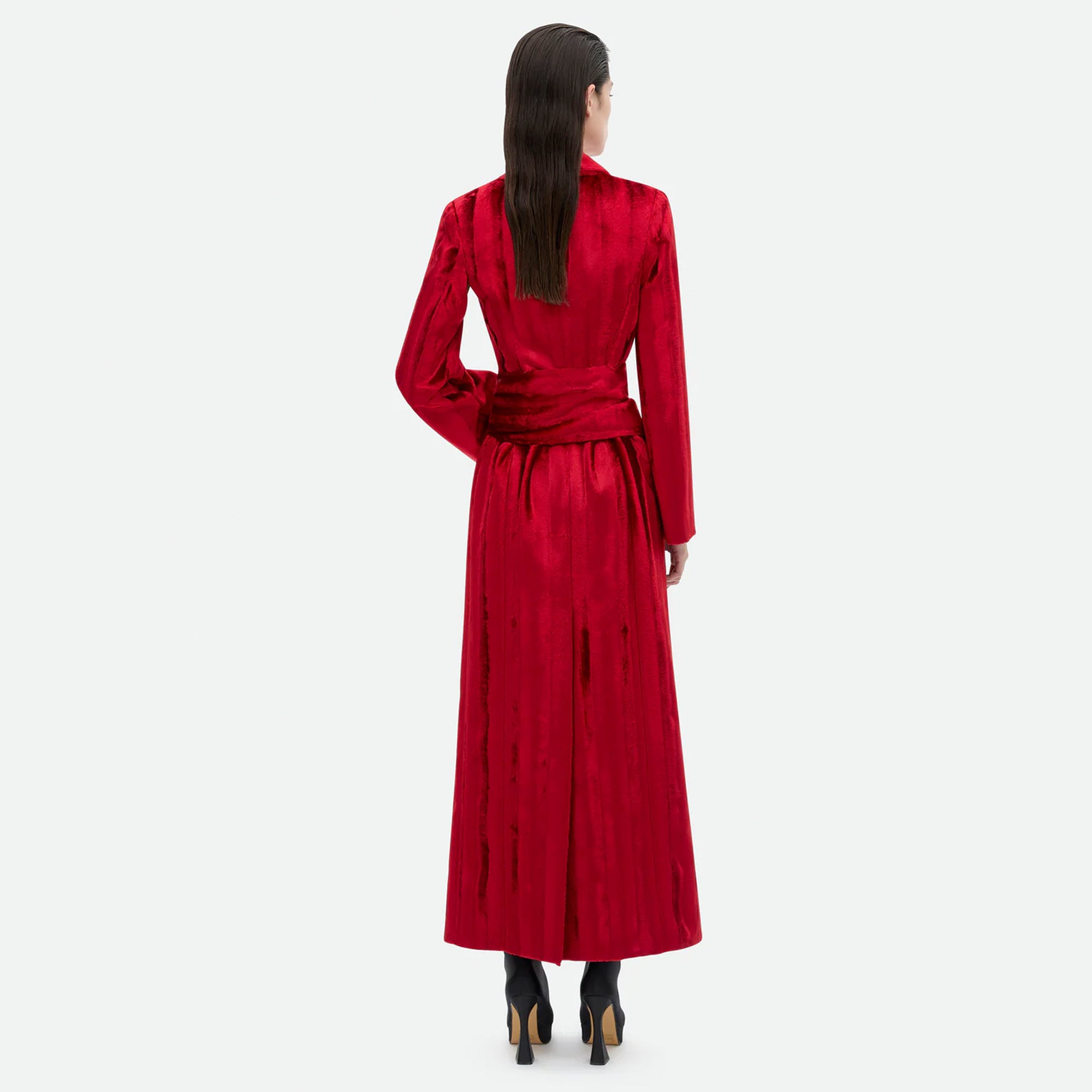Common Hours | Betrayal Under The Bridge Smoking Jacket in Boudoir Red