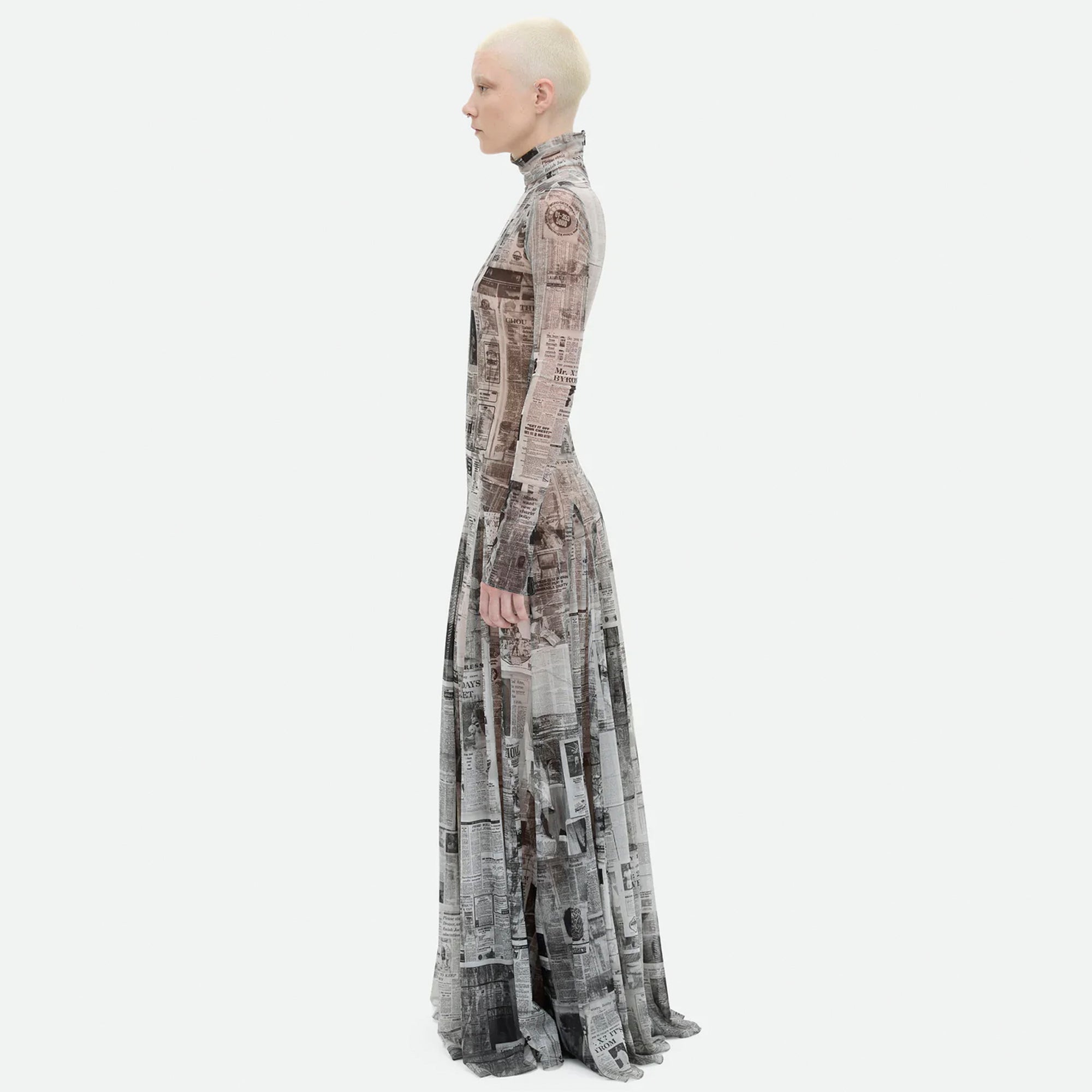 Common Hours | Click Bait Dress - 1971 Black and White Newspaper