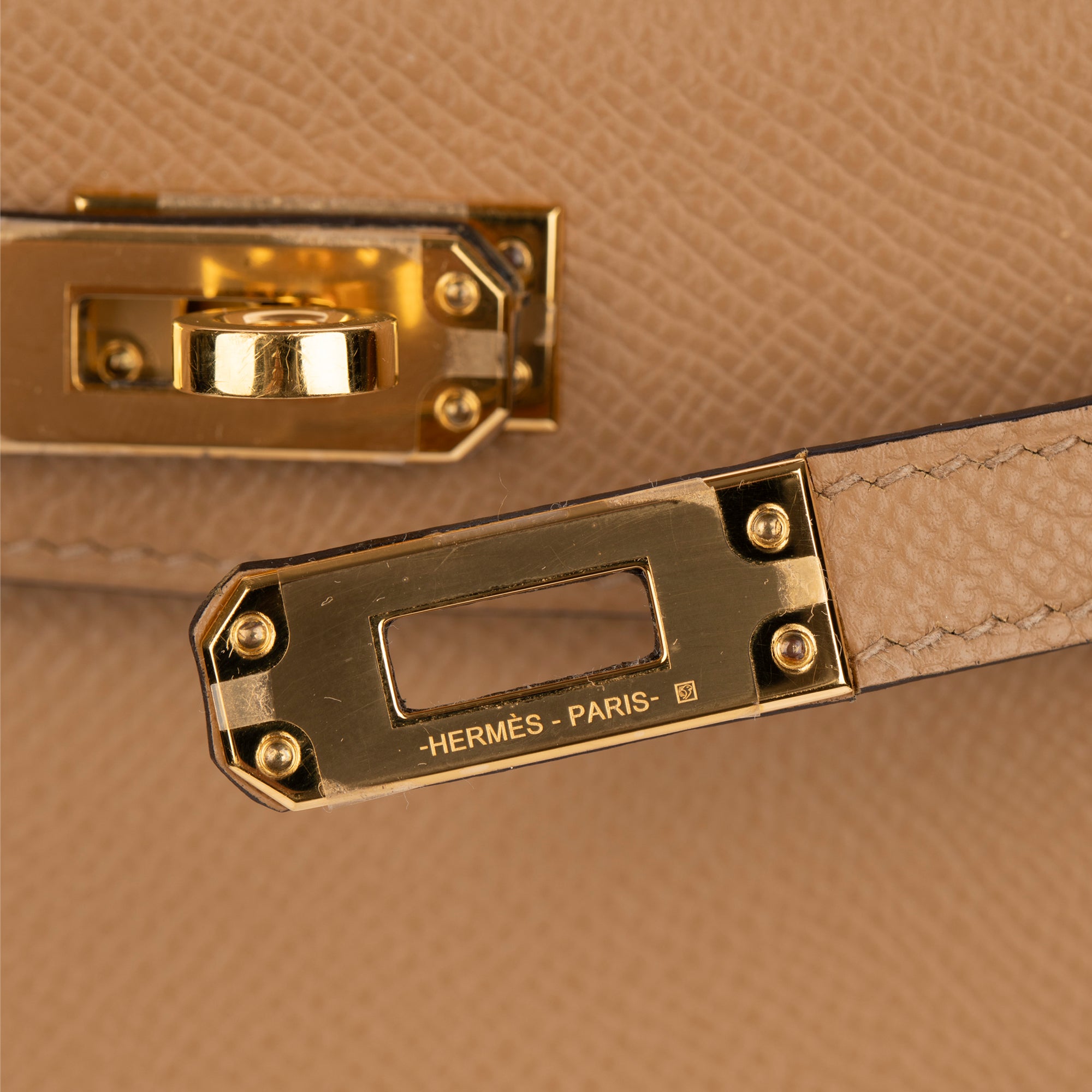 Hermès | Kelly Mini II 20cm | Chai Epsom Leather Gold Hardware