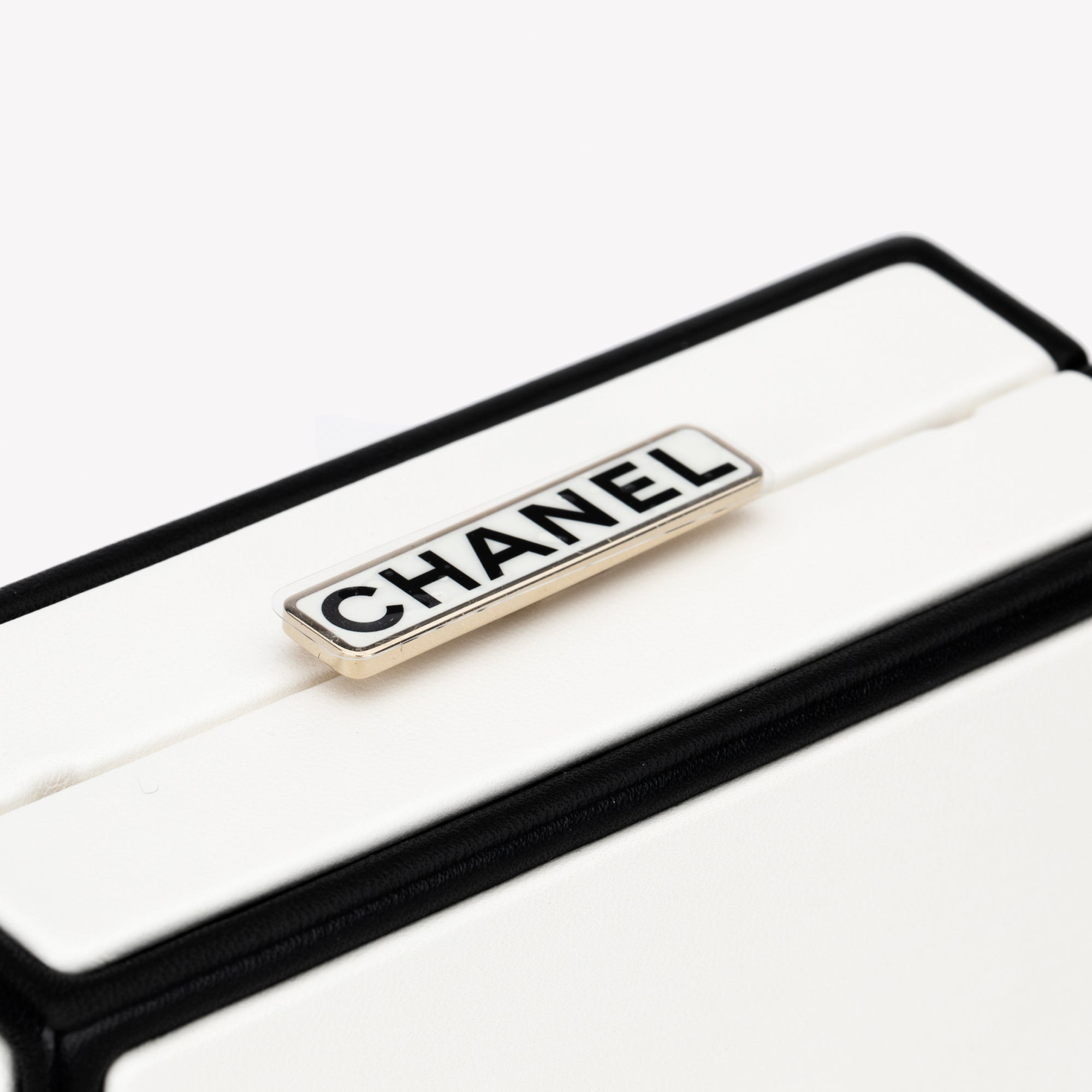 Chanel | Minaudière Limited Edition Chanel No.5 Perfume Box | Gold-Tone Hardware
