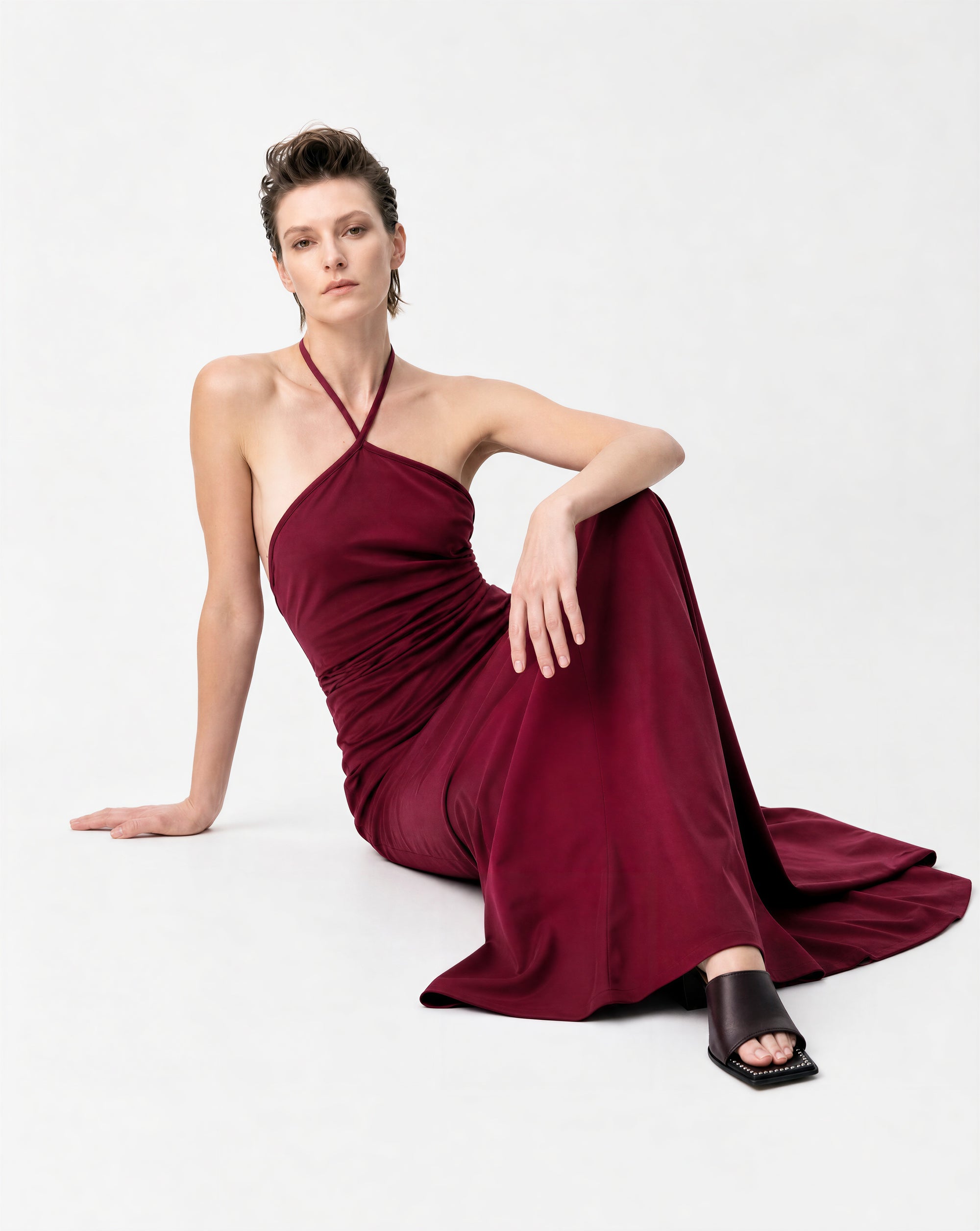 Common Hours | Bluet Suede Dress | Beetroot