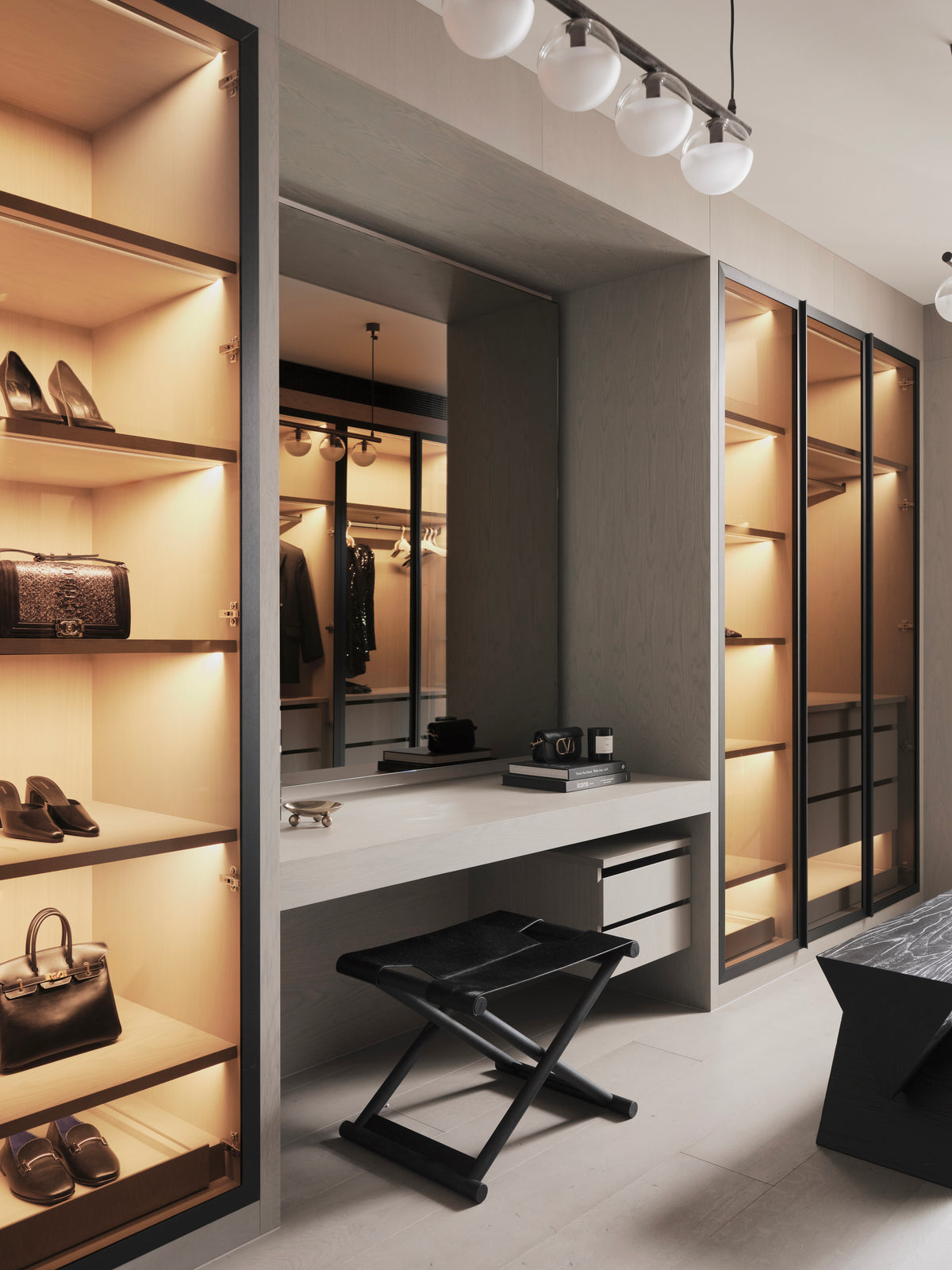 Sirius Penthouse.